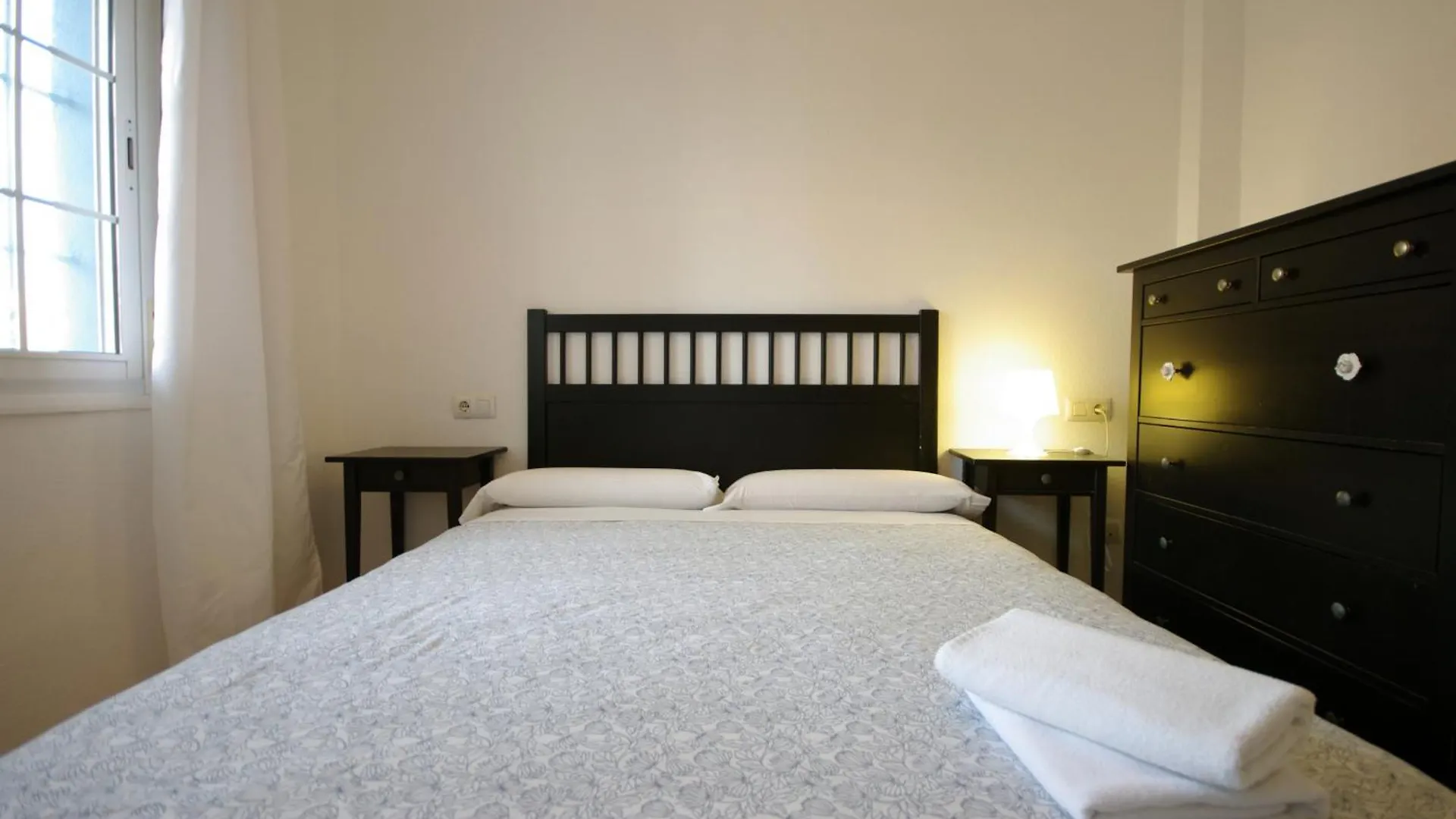 Livingtarifa Apartamento Agaporni 0*, Tarifa