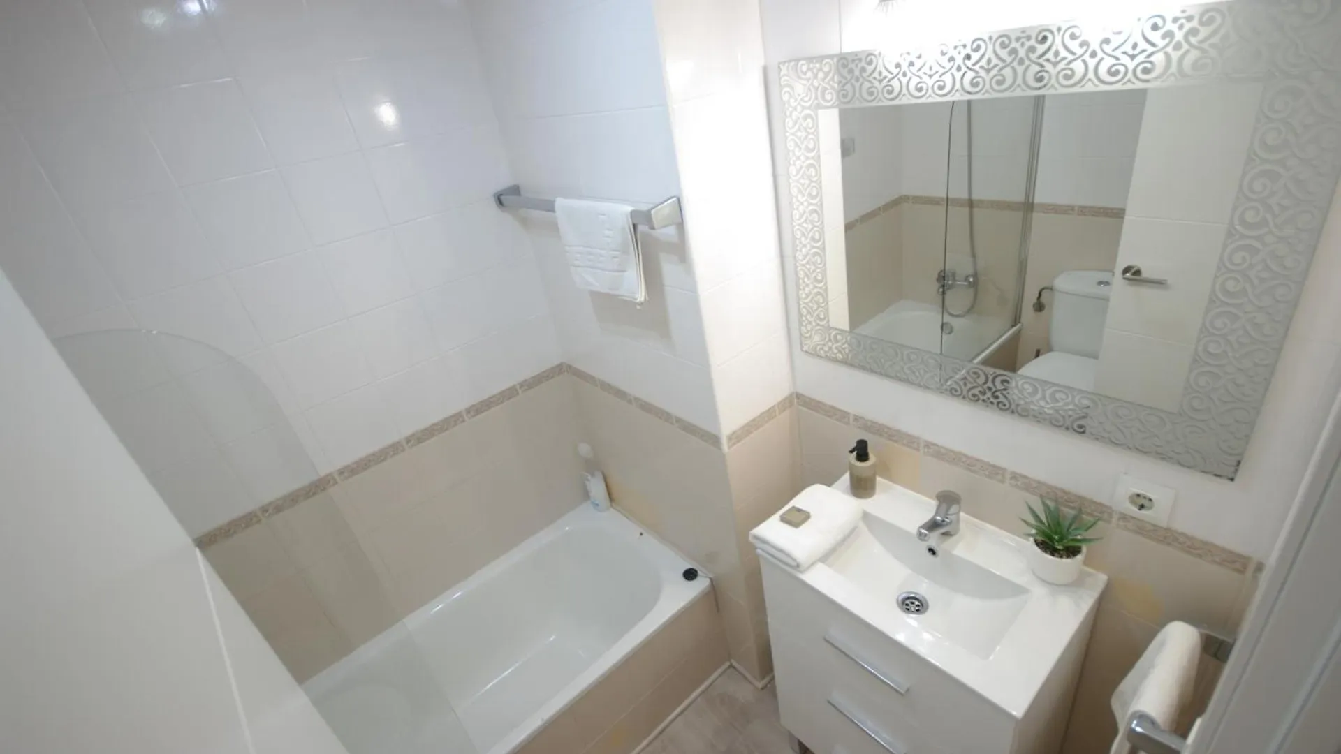 Apartment Livingtarifa Apartamento Agaporni